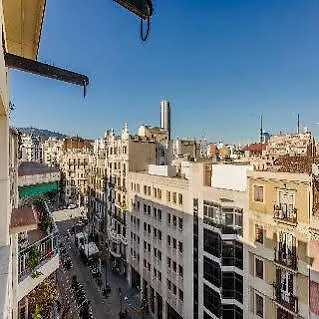Home Around Exclusive Apartments Barcelona 4*,
