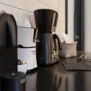 Home Around Exclusive Apartments Barcelona Hotel